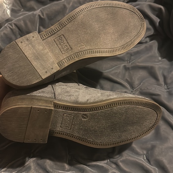 Womens Boots Dolce Mojo Jody Gray Suede Mid Block Heel Slip On Shoes size 7 - Picture 5 of 11